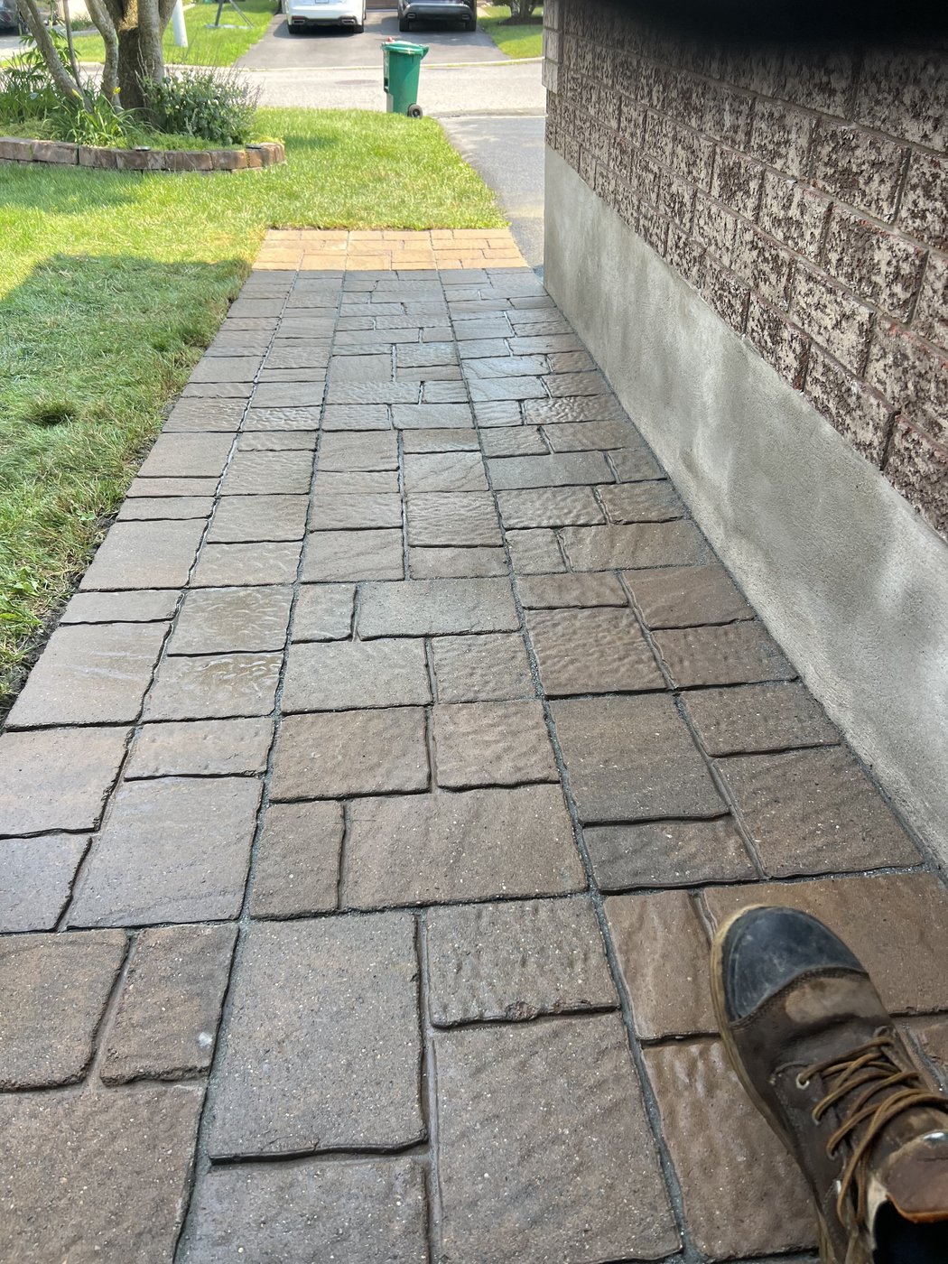 Paver Walkway Install & Finish Wash